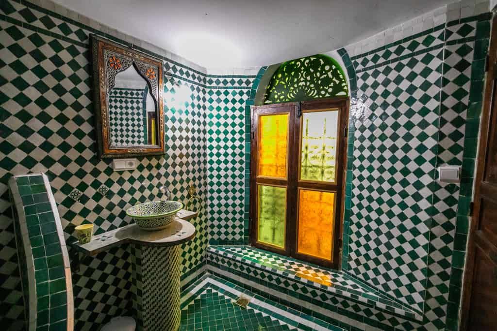 Salle de bain privative dans un Riad à Fès